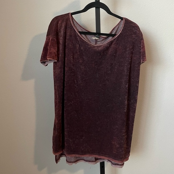 Free People Maroon Velvet T-Shirt Tunic Blouse Size Medium - Picture 2 of 5